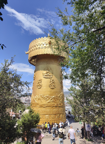 獨(dú)克宗2.jpg